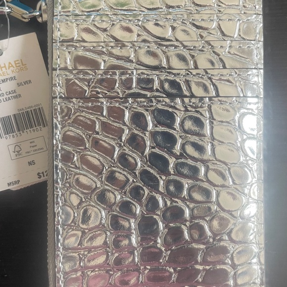 MICHAEL MICHAEL KORS Empire Pebbled Leather Card Case - Picture 2 of 3